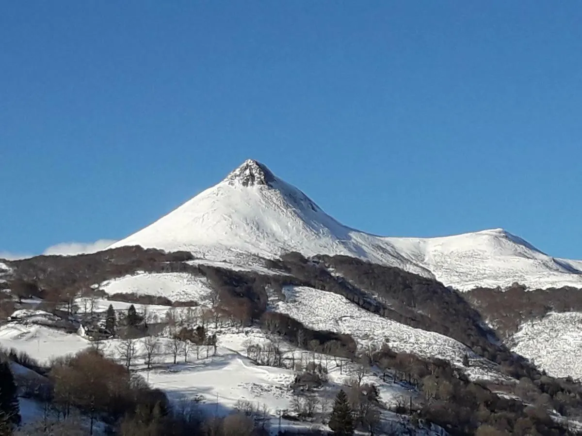 Gite De Marilou **** Thiezac Holiday home