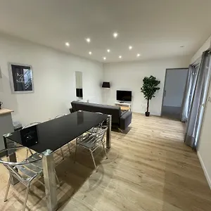 Appartement Neuf Tranquille Au Centre De, Roanne